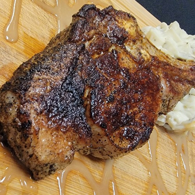 16 oz Veal Chop.